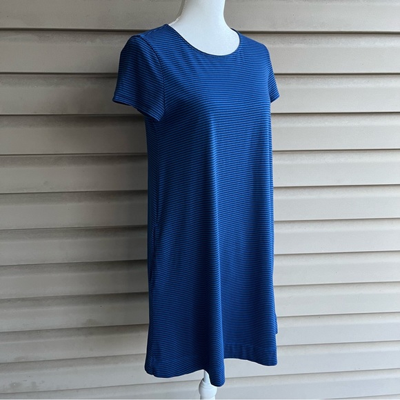 •GAP• Casual Blue Striped A-Line Dress - Size Medium - Picture 4 of 8